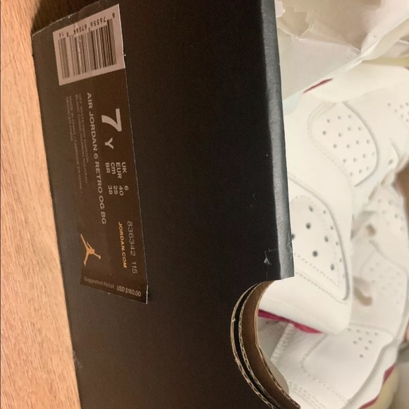 NIKE AIR JORDAN 6 RETRO OG BG OFF WHITE-maroon - Picture 2 of 2